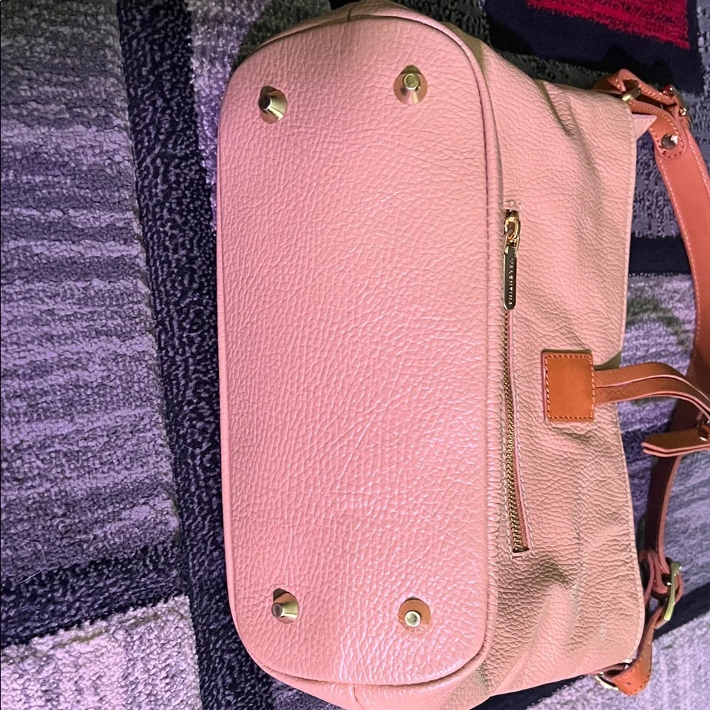 Valentina Elegant Tan Leather Women's Bag - Picture 13 of 13